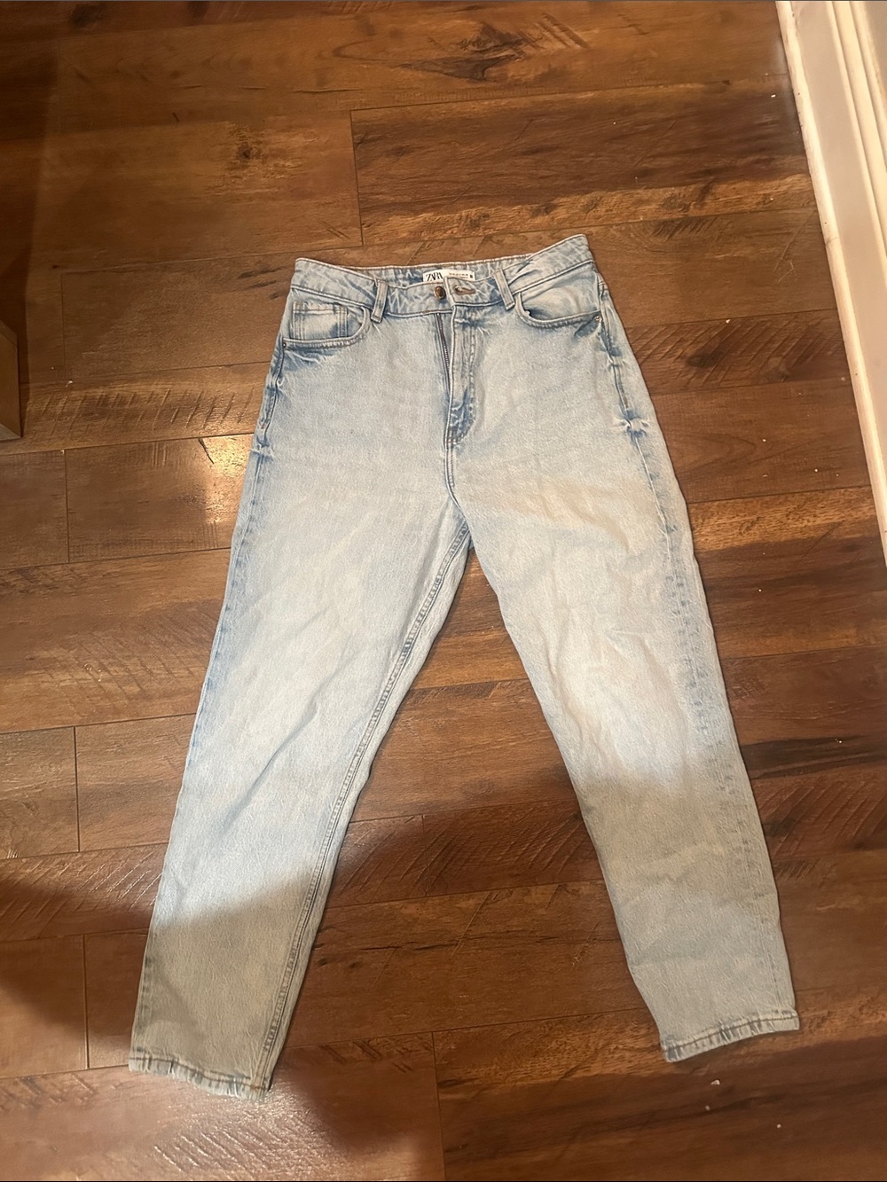 Zara Light Blue Boyfriend Jeans - Picture 1 of 2